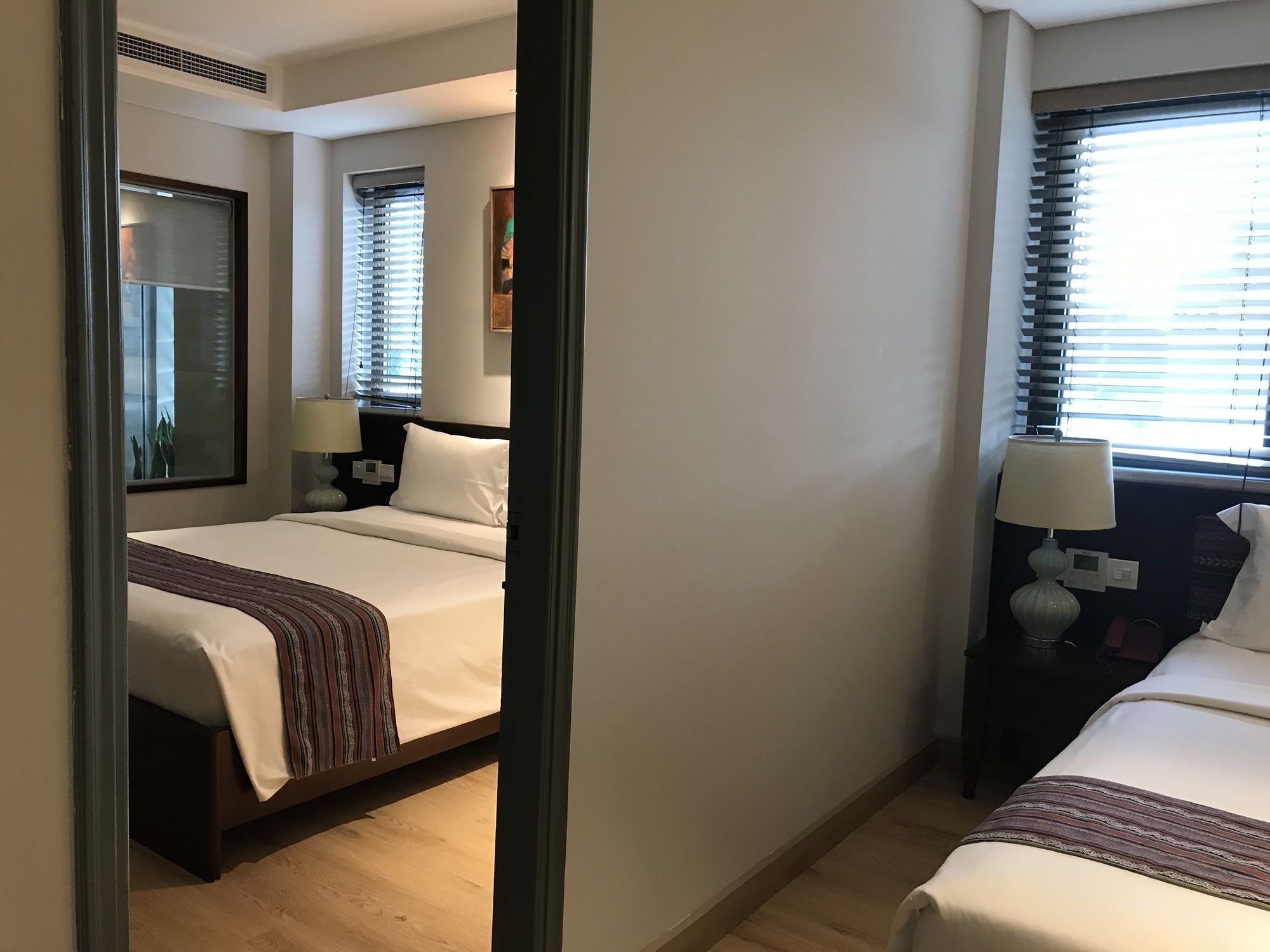 Khách sạn âu Lạc Legend 4*